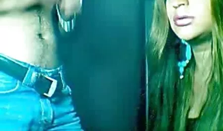 Une பேராசிரியர் இருந்து ஒரு பாஸ் லே மற்றவர்கள் (2014) - ஆபாச புகைப்படம் watch free முழு படம்